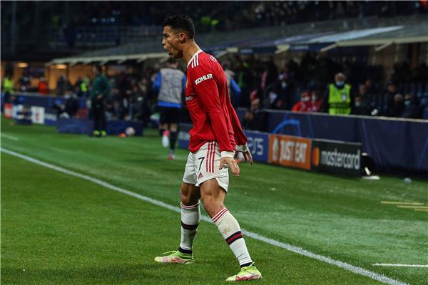 英雄联盟S15-芝加哥公牛赛前官宣签约，志在欧冠名次提升，信心回归，控场能力受关注(芝加哥公牛最新交易)