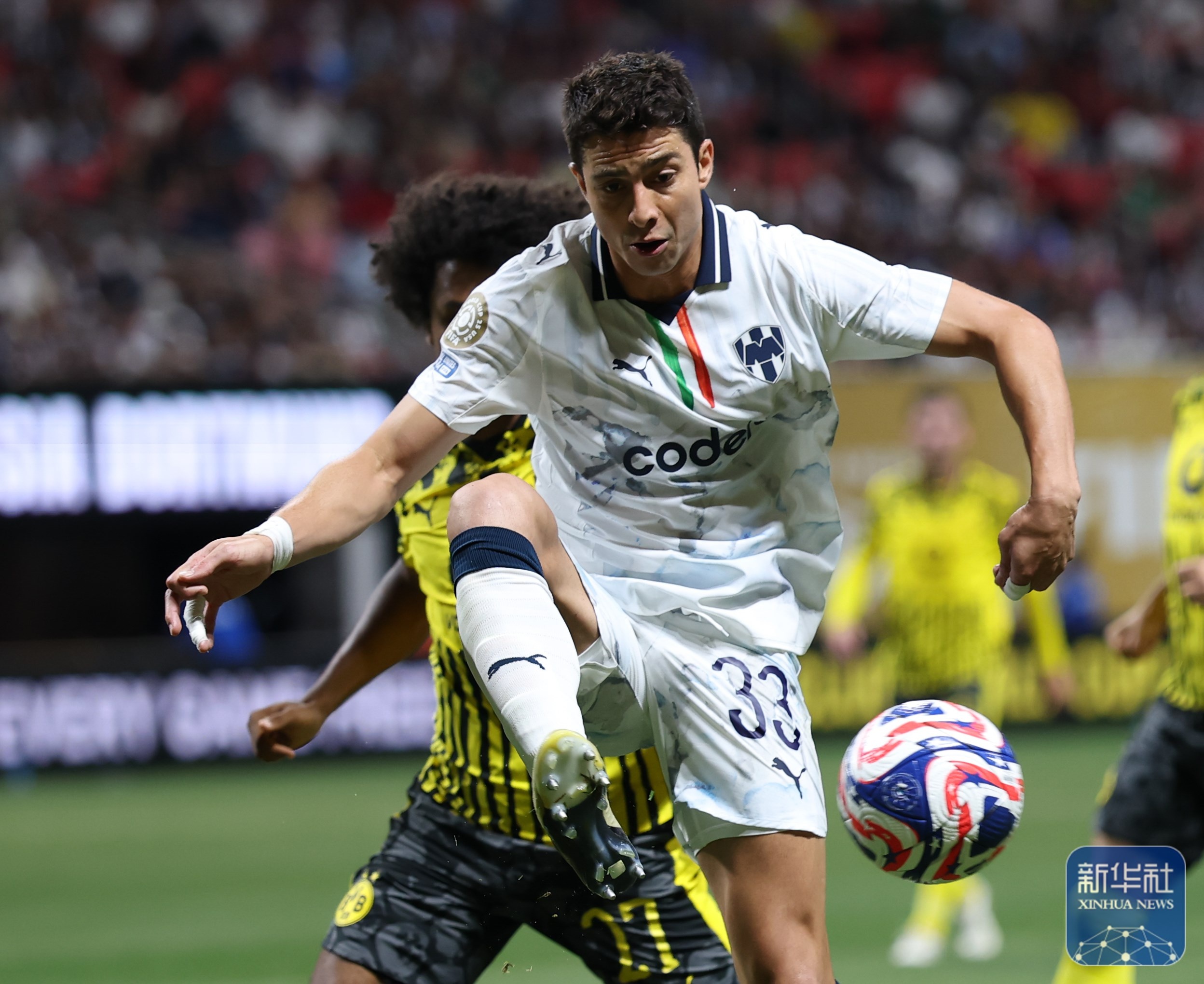 英雄联盟S15队伍-国际比赛日多特蒙德遗憾出局：荷甲节点到来，质疑声仍在，赛程密集仍需轮换